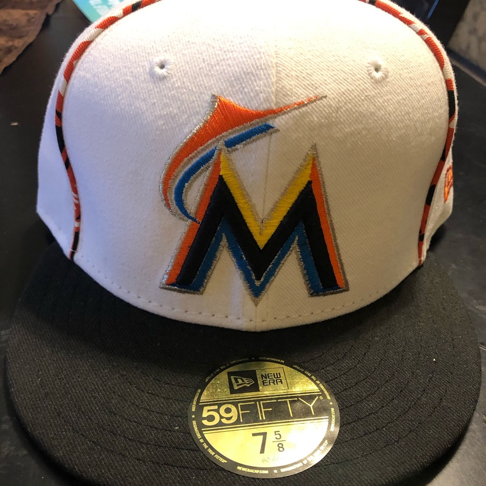 Miami Marlins fitted baseball hat